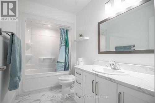 46 Liam Street, Petawawa, ON - Indoor Photo Showing Bathroom