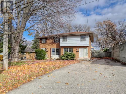 38A & 38B Adare Crescent, London South (South G), ON - Outdoor