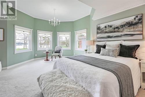 599 Lakeside Avenue, Mississauga, ON - Indoor Photo Showing Bedroom