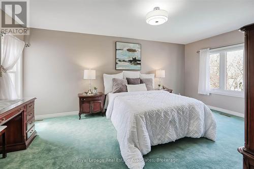 599 Lakeside Avenue, Mississauga, ON - Indoor Photo Showing Bedroom