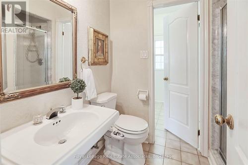 599 Lakeside Avenue, Mississauga, ON - Indoor Photo Showing Bathroom