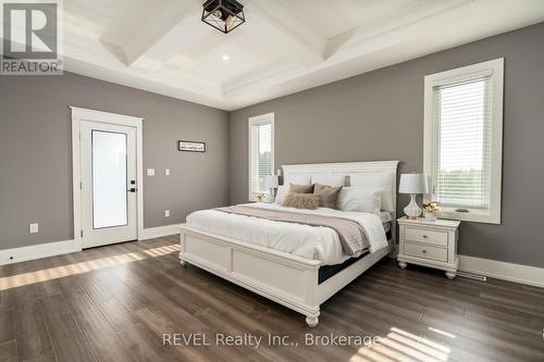864 Concession 1 Rd Road, Niagara-On-The-Lake (River), ON - Indoor Photo Showing Bedroom