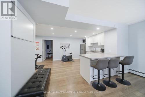 201 - 141 Church Street, St. Catharines (Downtown), ON - Indoor Photo Showing Kitchen