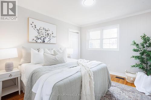 504 Elm Road, Whitchurch-Stouffville (Stouffville), ON - Indoor Photo Showing Bedroom