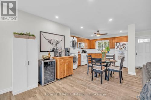 110 Stonybrook Drive, Kitchener, ON - Indoor