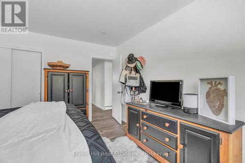 110 Stonybrook Drive, Kitchener, ON - Indoor Photo Showing Bedroom