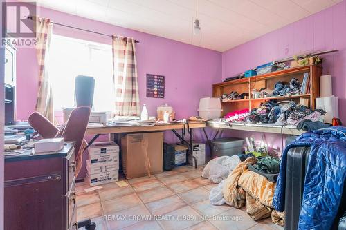 16 Shallow Lake Road E, Mattice-Val Cote, ON - Indoor Photo Showing Office