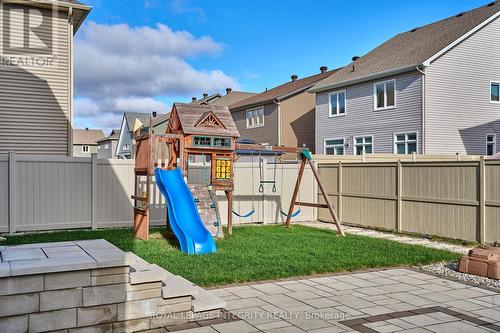 Fully fenced backyard - 32 Aconitum Way, Ottawa, ON - Outdoor