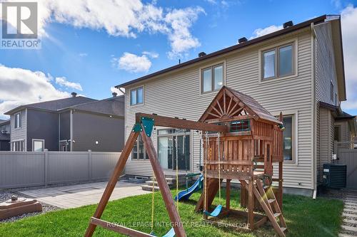 32 Aconitum Way, Ottawa, ON - Outdoor