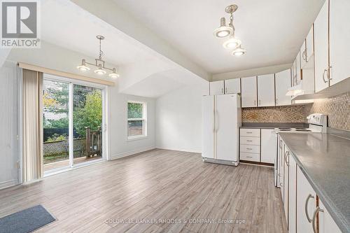 100 Prince Albert Street, Ottawa, ON - Indoor Photo Showing Kitchen