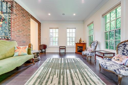 Living Room Perfect for Your Morning Coffee or Tea - 215 Dock Road, Barrie, ON - Indoor