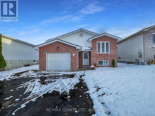 Welcome to 143 Nicholas Street in Trenton. - 143 Nicholas Street, Quinte West (Murray Ward), ON - Outdoor