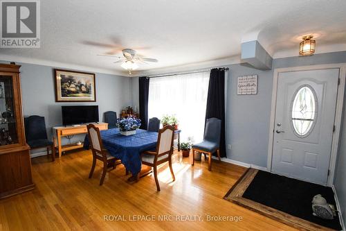 11 Grosvenor Street, St. Catharines (Bunting/Linwell), ON - Indoor Photo Showing Dining Room