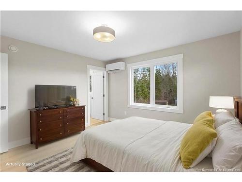 32 Attenborough Dr, Fredericton, NB 