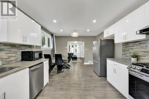 785 Fleet Street, London East (East G), ON - Indoor Photo Showing Kitchen