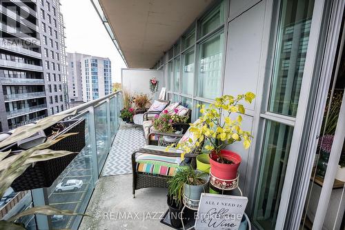 714 - 1600 Charles Street, Whitby (Port Whitby), ON - Outdoor With Balcony With Exterior