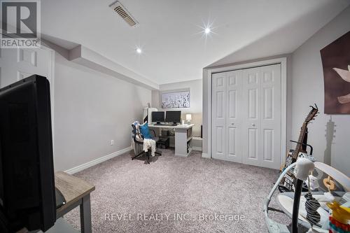 84 Jennings Road, Brantford, ON - Indoor Photo Showing Bedroom