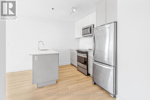 1910 - 1354 Carling Avenue, Ottawa, ON 