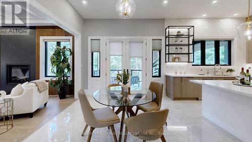 3 Earl Cook Drive, Whitchurch-Stouffville, ON - Indoor Photo Showing Dining Room