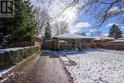 110 LAURENTIAN DRIVE N  London East (East O), ON N5W 1P2