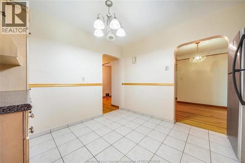 3098 Dominion Boulevard, Windsor, ON - Indoor