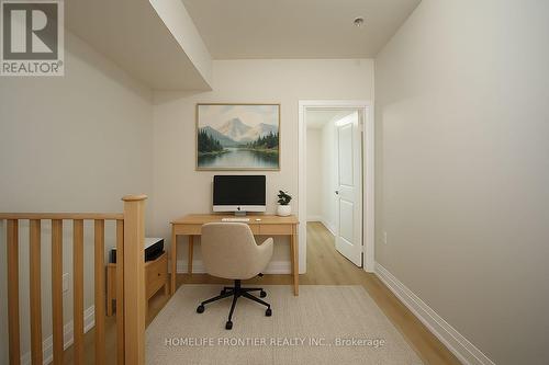 2nd Floor Office/Den - C1302 - 5299 Highway 7 Road, Vaughan, ON - Indoor Photo Showing Office