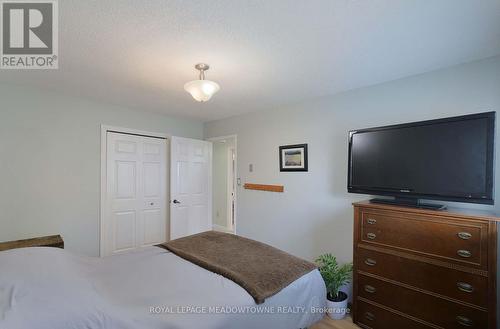 4207 Trapper Crescent, Mississauga, ON - Indoor Photo Showing Bedroom