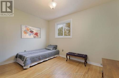 4207 Trapper Crescent, Mississauga, ON - Indoor Photo Showing Bedroom