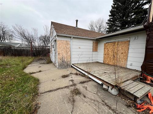 1414 6Th Street, Brandon, MB - Outdoor With Exterior