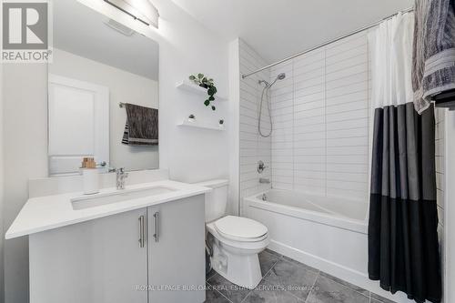 1264 Chee Chee Landing, Milton, ON - Indoor Photo Showing Bathroom