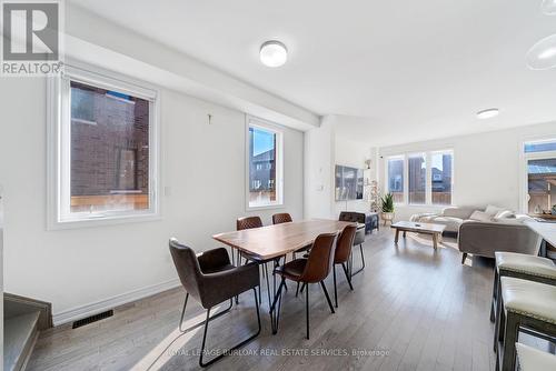 1264 Chee Chee Landing, Milton, ON - Indoor