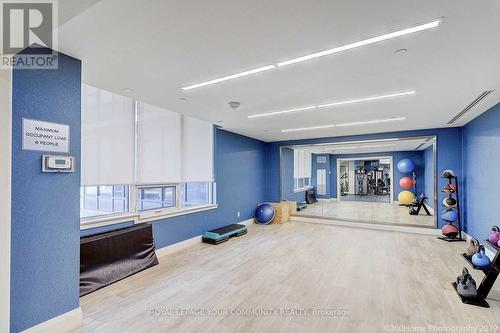 1609 - 3700 Highway 7 Road, Vaughan, ON - Indoor Photo Showing Other Room