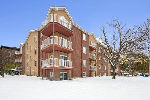 15-240 Boul. de l'Hôpital  Gatineau (Gatineau), QC J8T 8J6