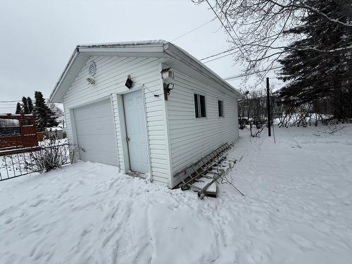 Garage - 101 Rue Caouette, Amos, QC - Outdoor