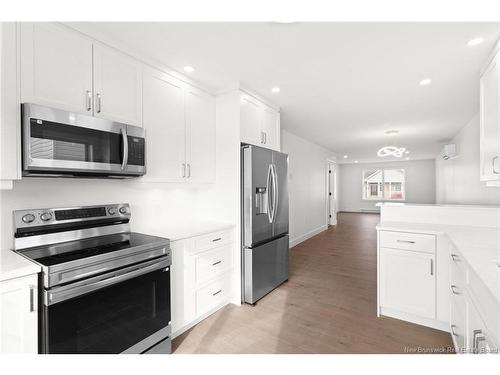 12 Briar Brook Pl, Fredericton, NB 