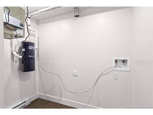 12 Briar Brook Pl, Fredericton, NB 