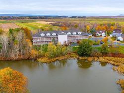 203 71 Chambers Close  Wolfville, NS B4P 2S8