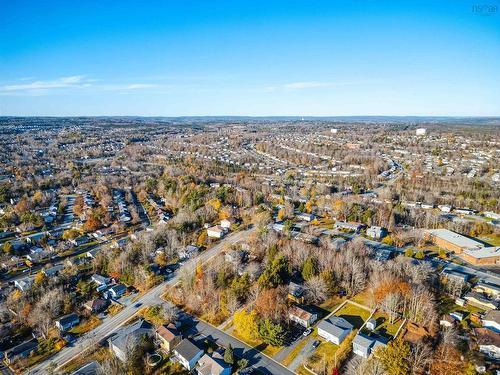 8 Aspen Crescent, Lower Sackville, NS 