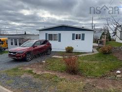 8 Bonavista Drive  Harrietsfield, NS B3V 0B7