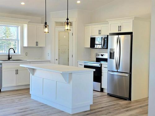 32 Anne Avenue, Charlottetown, PE 