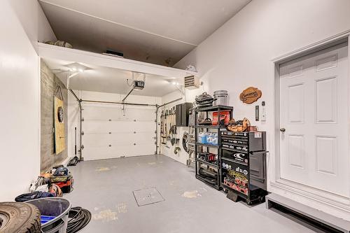 Garage - 51 Rue Anatole-Touchette, Saint-Jean-Sur-Richelieu, QC - Indoor Photo Showing Garage