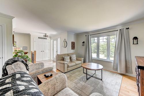 Salon - 51 Rue Anatole-Touchette, Saint-Jean-Sur-Richelieu, QC - Indoor Photo Showing Living Room