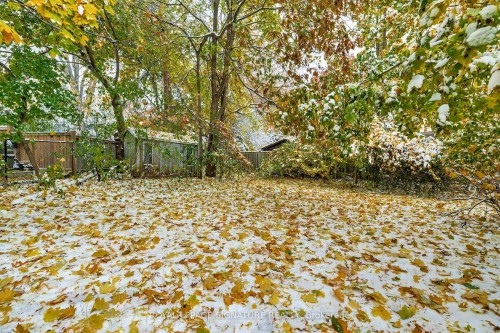 332 Coral Terrace, Oakville, ON - Outdoor