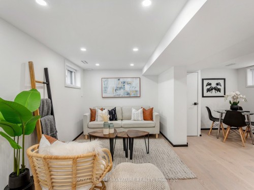 186 Oak Park Avenue, Toronto, ON - Indoor