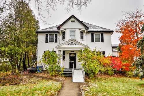 Frontage - 2A  - 2D Rue Ste-Anne, Sainte-Anne-De-Bellevue, QC - Outdoor