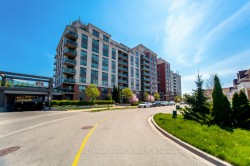 512-120 Dallimore Circle  Toronto, ON M3C 4J1