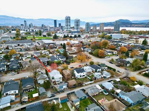 640 Roanoke Avenue, Kelowna, BC - Outdoor With View