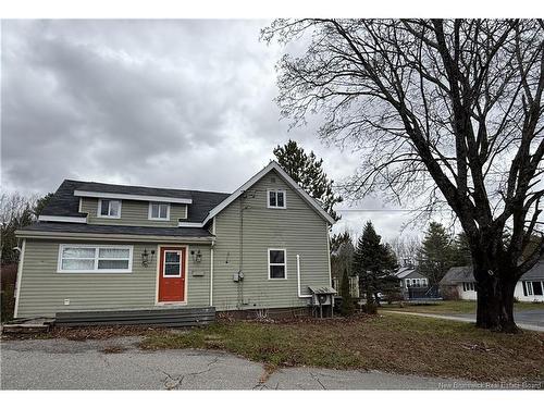 56 Elm St, Saint Stephen, NB 