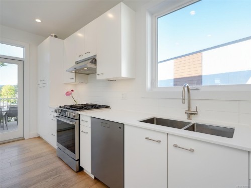 2670 Winster Rd, Langford, BC 