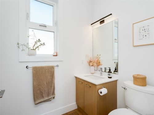 2670 Winster Rd, Langford, BC 